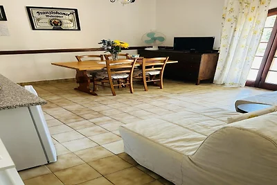 Wohnung in Toskana mit Pool und Garten