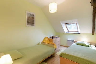 Angenehmes Ferienhaus mit Garten