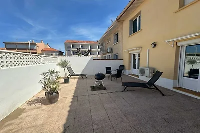 Küstenflucht mit Panoramablick