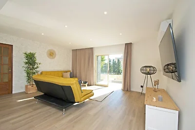 Villa Hollywood met tuin