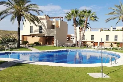 Charmant appartement met tuin in Almería