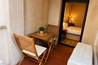 Stilvoller Aufenthalt in Madrid mit Terrasse
