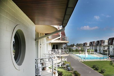 Apartamento moderno con piscina cerca del mar...