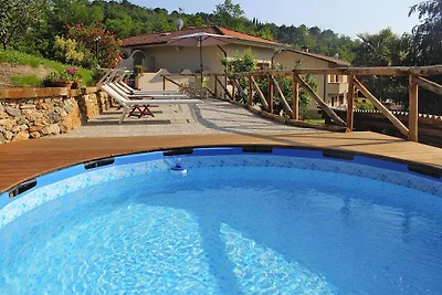 Apartment Casa Paola mit Pool in Camaiore