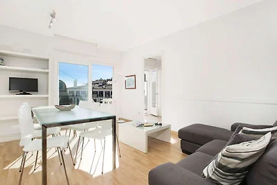 Wohnung in Llafranc mit Balkon
