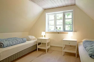 12 Personen Ferienhaus in Aakirkeby