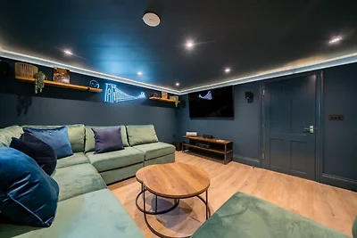 Stilvolles Ferienhaus in Bristol für 8...