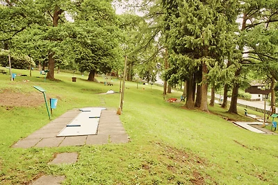Moderno appartamento ad Harz con giardino