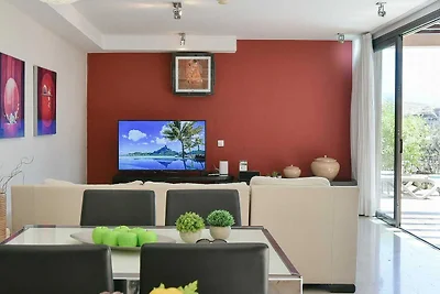 Bungalow mit Gemeinschaftspool