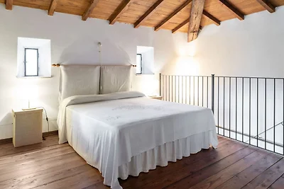 Appartamento con jacuzzi e piscina