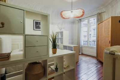Charmante Wohnung mit Balkon -2BR-4P-...