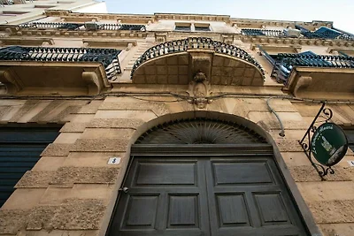 Wohnung in Catania mit Balkon und Parken