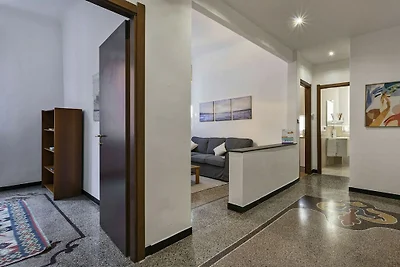 Central & Cozy apartment