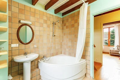 Splendida casa vacanze con piscina a Diges