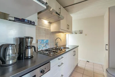 Bungalow in Sint Maartenszee am Strand
