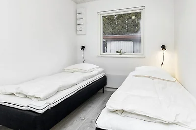 4 stelle case ad Væggerløse-By Traum