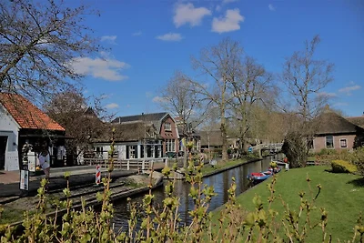 Appartamento a Giethoorn con parcheggio