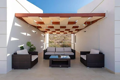 Spaziosa villa a Rethymno con vista sul mare