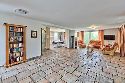 Geschmackvolles Ferienhaus mit privatem Pool