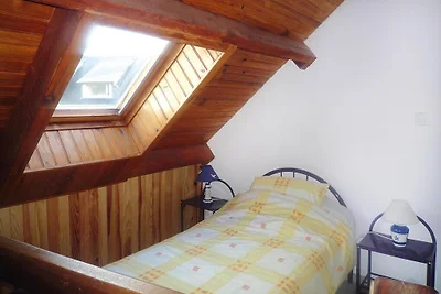 Nettes Ferienhaus nahe Strand