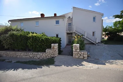 Confortevole appartamento con balcone