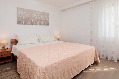 Villa mit 4 Schlafzimmer