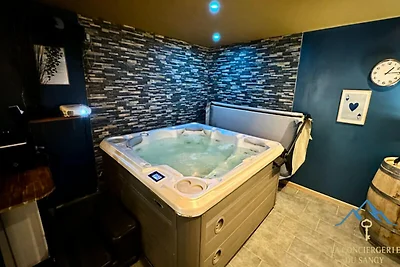 Wohnung in Le Mont-Dore mit Whirlpool