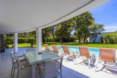 Casa Encinar in einer ruhigen Wohngegend