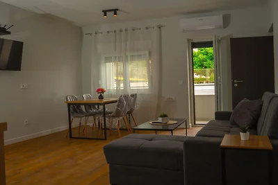 Apartments Neli -  One Bedroom Apartment