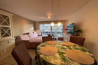 Apartment in Nieuwpoort mit Balkon