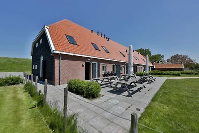 Gruppenunterkunft 50 m von Oosterschelde...
