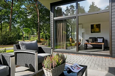 Modernes Chalet mit Smart TV, direkt am Wald