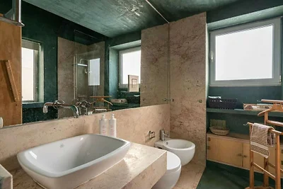 Wohnung in Palermo mit Balkon und Parken