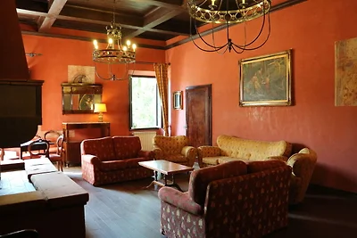 Villa in Vicchio mit Tennisplatz