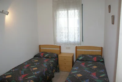 Appartement in L'Escala met terras