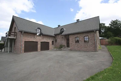 Schönes Ferienhaus mit privatem Swimmingpool