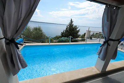 Luxusapartment mit beheiztem Pool in...