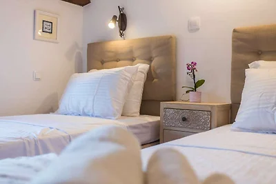 Ferienhaus in Pjescana Uvala in Strandnähe
