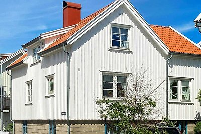 4 Sterne Ferienhaus in SKÄRHAMN
