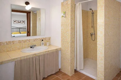 Dom Samuela z prywatnym basenem