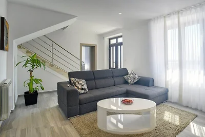 Ferienhaus in Ližnjan nahe am Strand