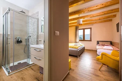 Villa met jacuzzi en dakterras