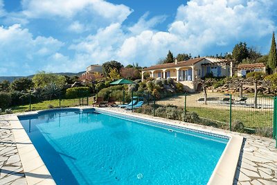 Tranquilla casa vacanze con piscina privata