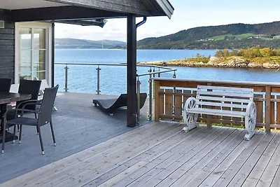 8 Personen Ferienhaus in TORVIKBUKT