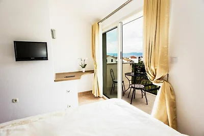 Villa Suzy Lux- Duplex Two Bedroom Villa with...