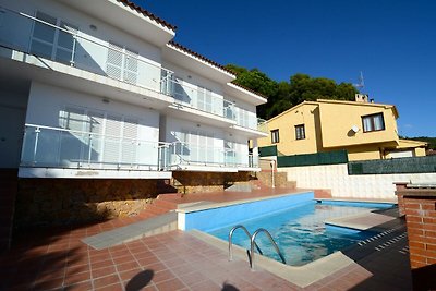 Appartement in Estartit vlakbij het strand