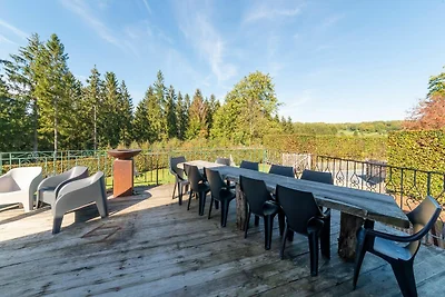 Chalet in Büllingen mit privater Terrasse