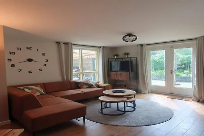 Waldbungalow mit Sauna für 6 Personen