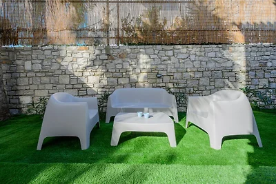 Großzügige Villa mit Pool für Familien