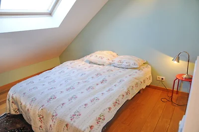 Gemütliches Ferienhaus mit Pool in Borlon